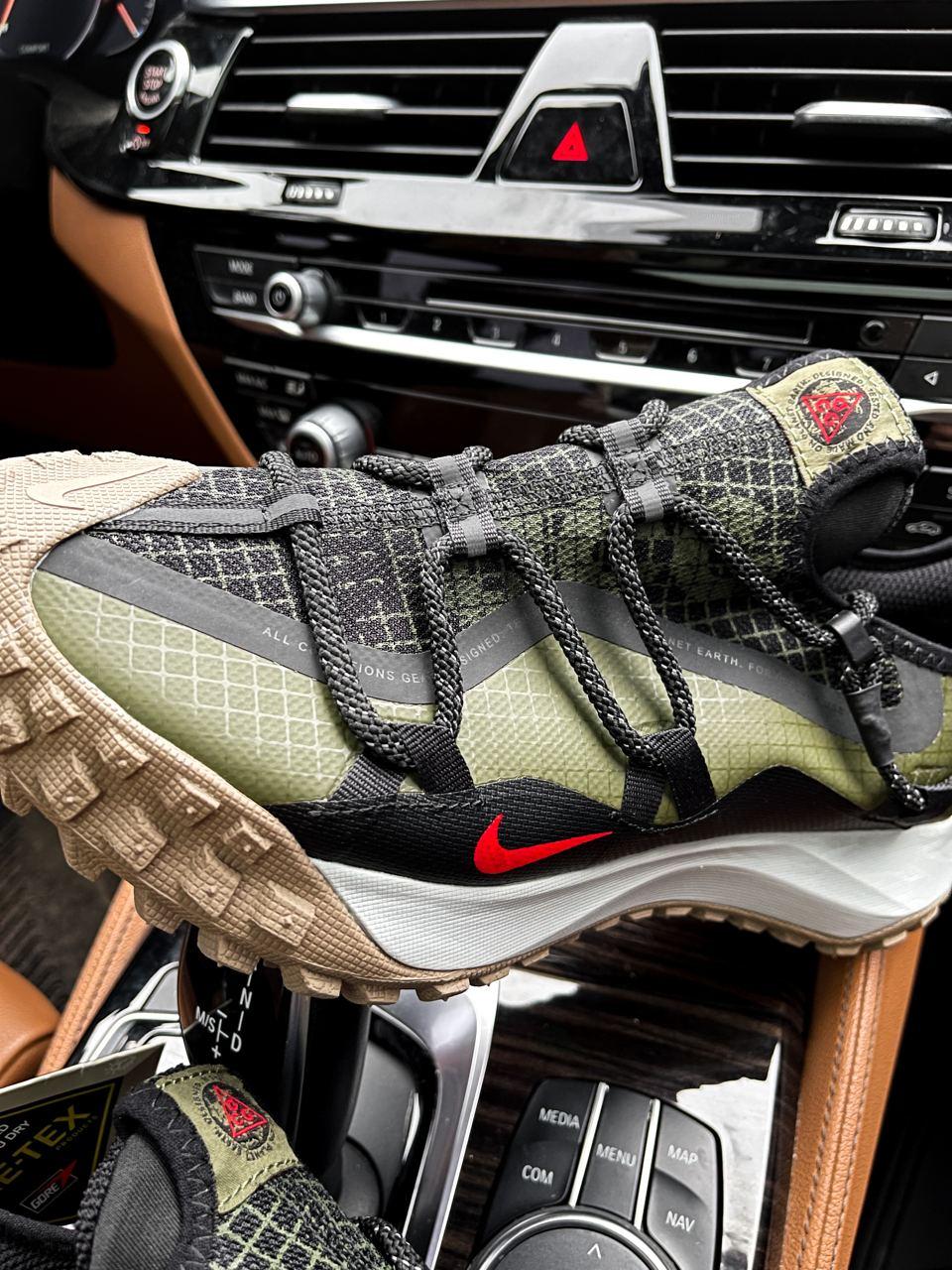 Nike Gore-Tex Green