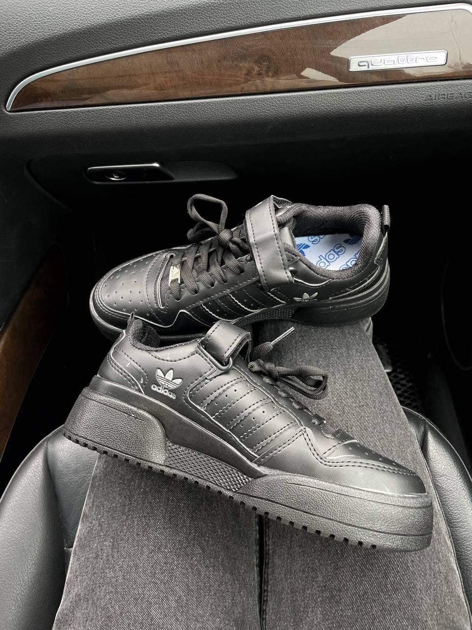 Adidas Forum Low Black v2
