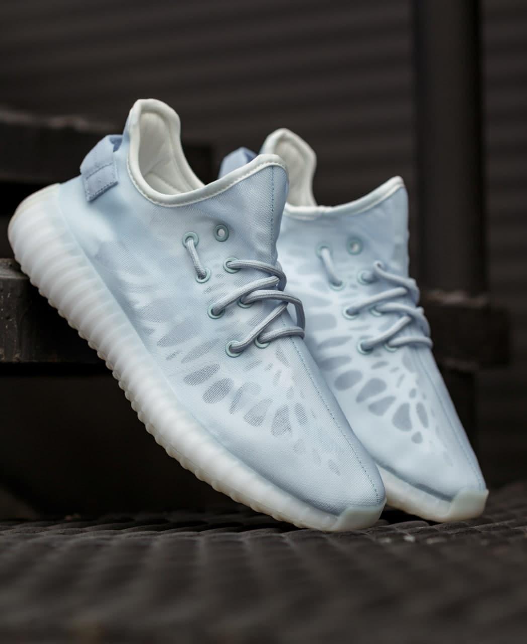Adidas Yeezy Boost 350 V2 Mono Ice