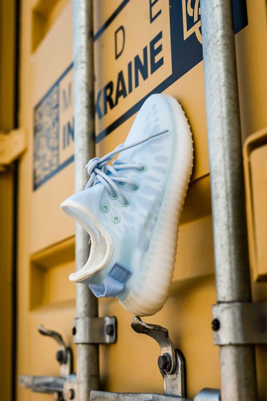 Adidas Yeezy Boost 350 V2 Mono Ice
