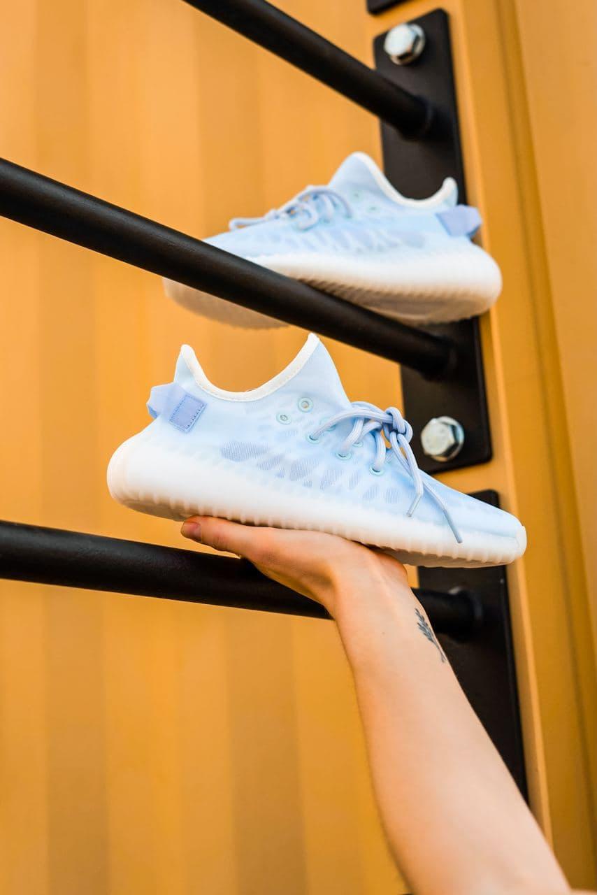 Adidas Yeezy Boost 350 V2 Mono Ice