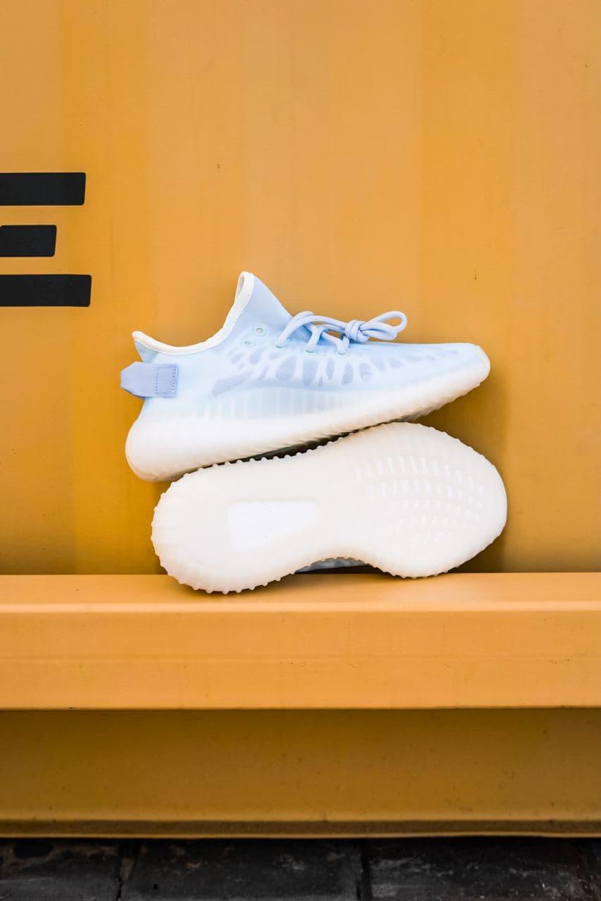 Adidas Yeezy Boost 350 V2 Mono Ice