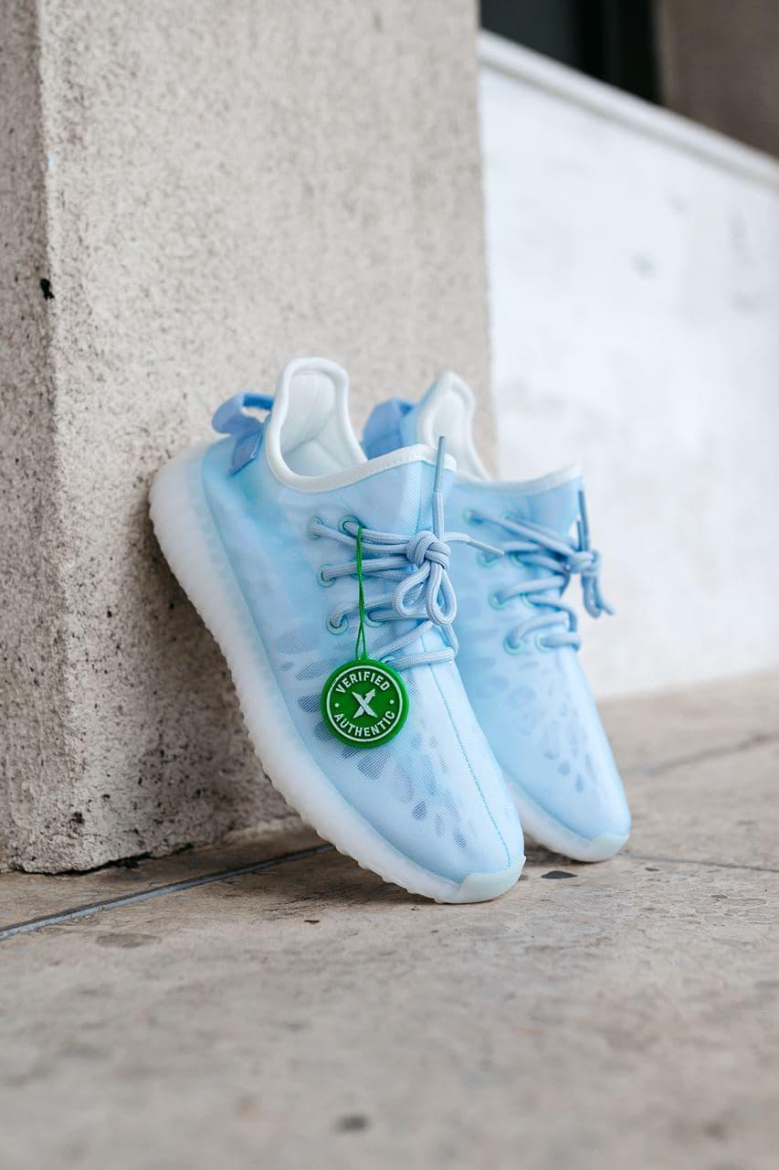 Adidas Yeezy Boost 350 V2 Mono Ice