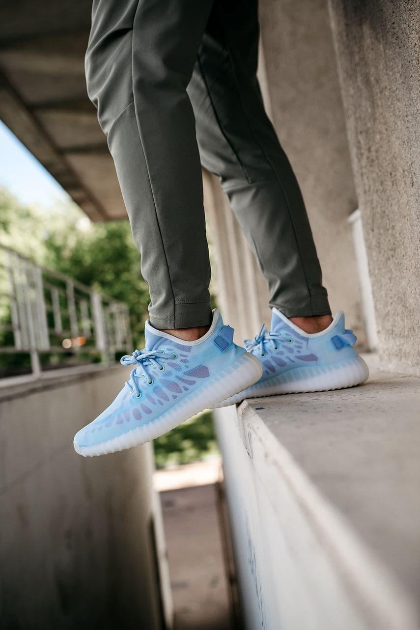 Adidas Yeezy Boost 350 V2 Mono Ice