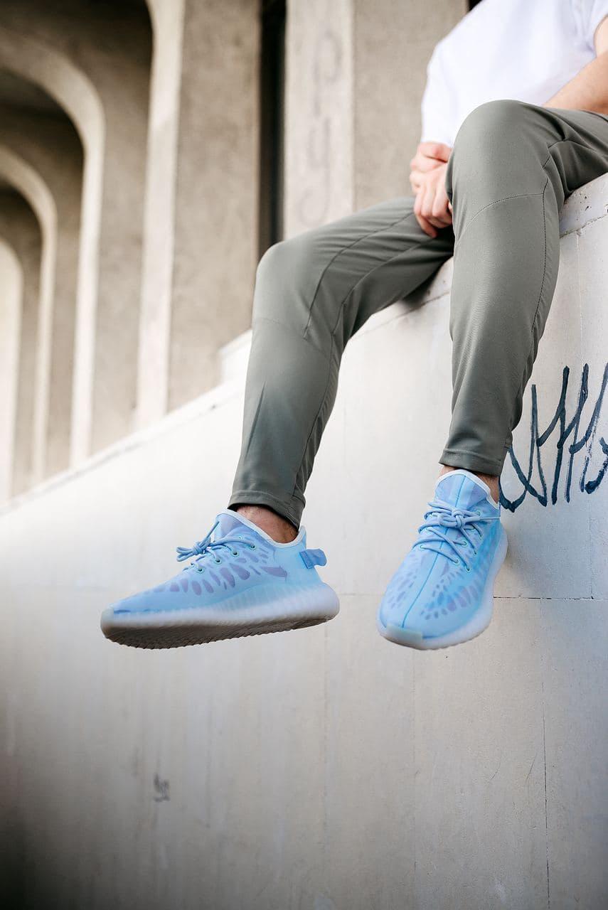 Adidas Yeezy Boost 350 V2 Mono Ice