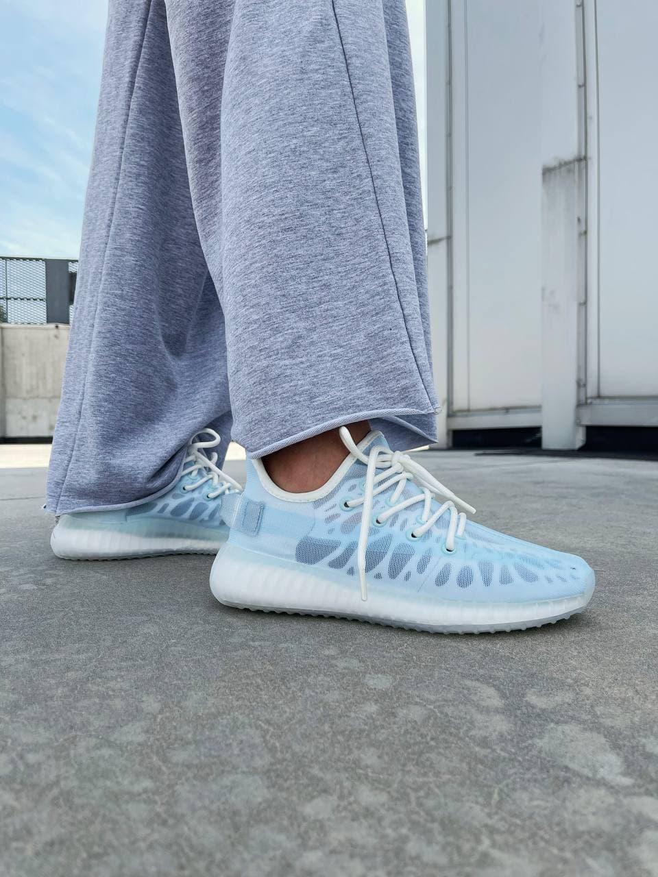 Adidas Yeezy Boost 350 V2 Mono Ice