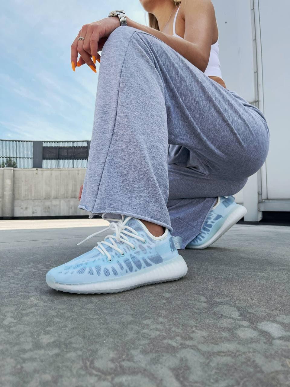 Adidas Yeezy Boost 350 V2 Mono Ice