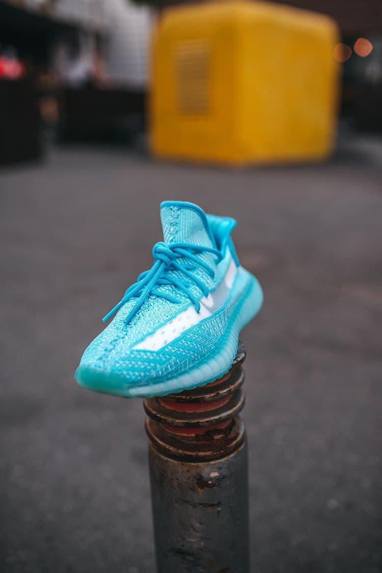 Adidas Yeezy Boost 350 V2 Aqua