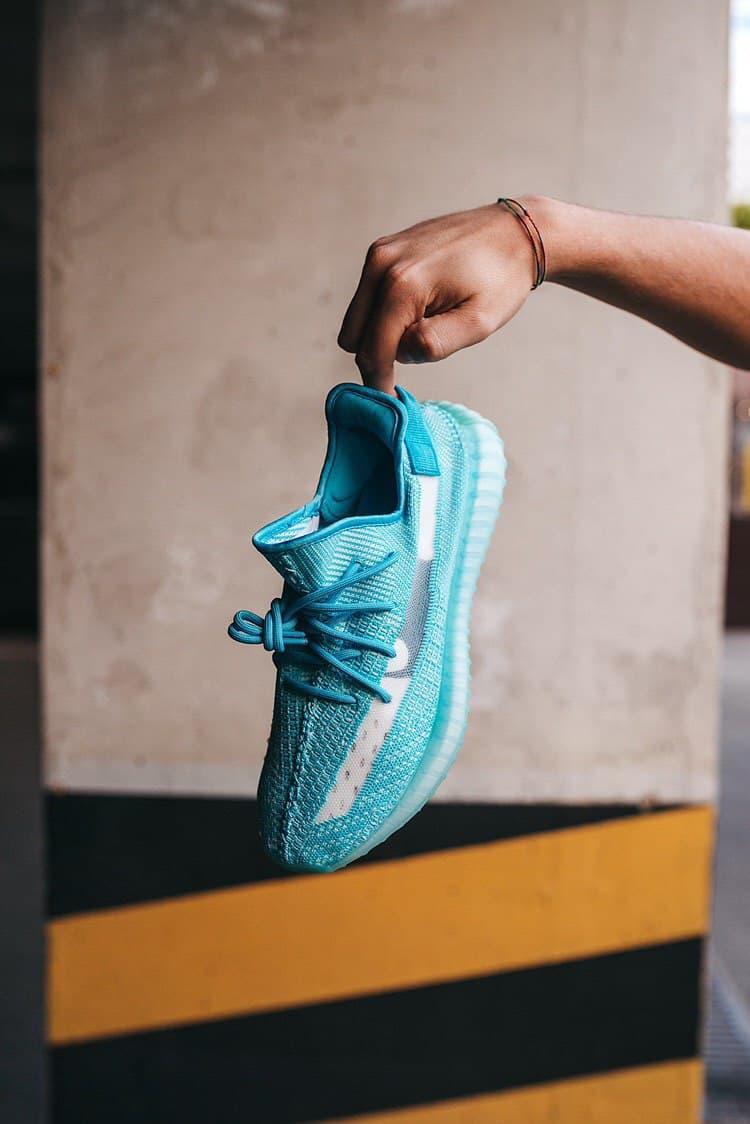 Adidas Yeezy Boost 350 V2 Aqua