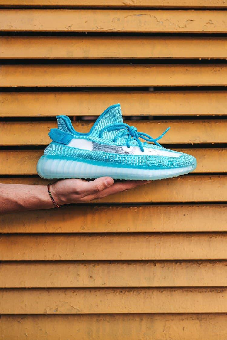 Adidas Yeezy Boost 350 V2 Aqua