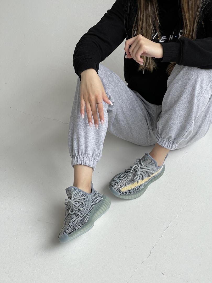 Adidas Yeezy Boost 350 V2 Ash Blue