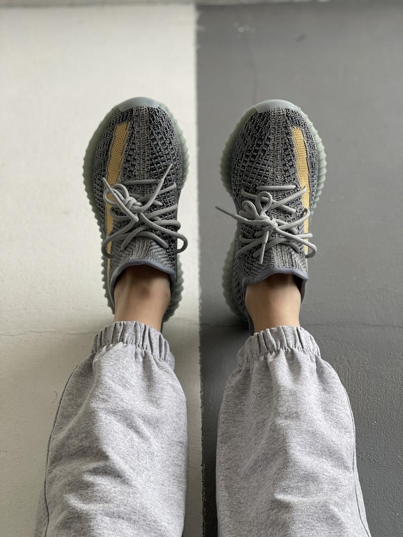 Adidas Yeezy Boost 350 V2 Ash Blue