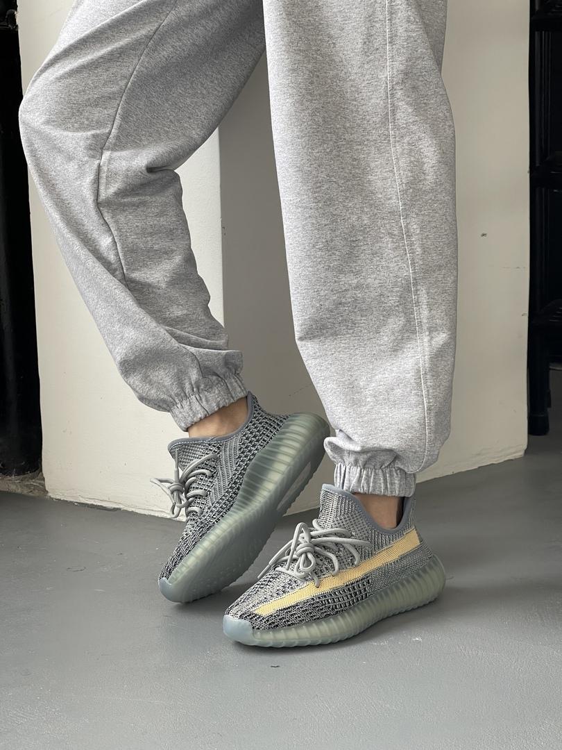 Adidas Yeezy Boost 350 V2 Ash Blue