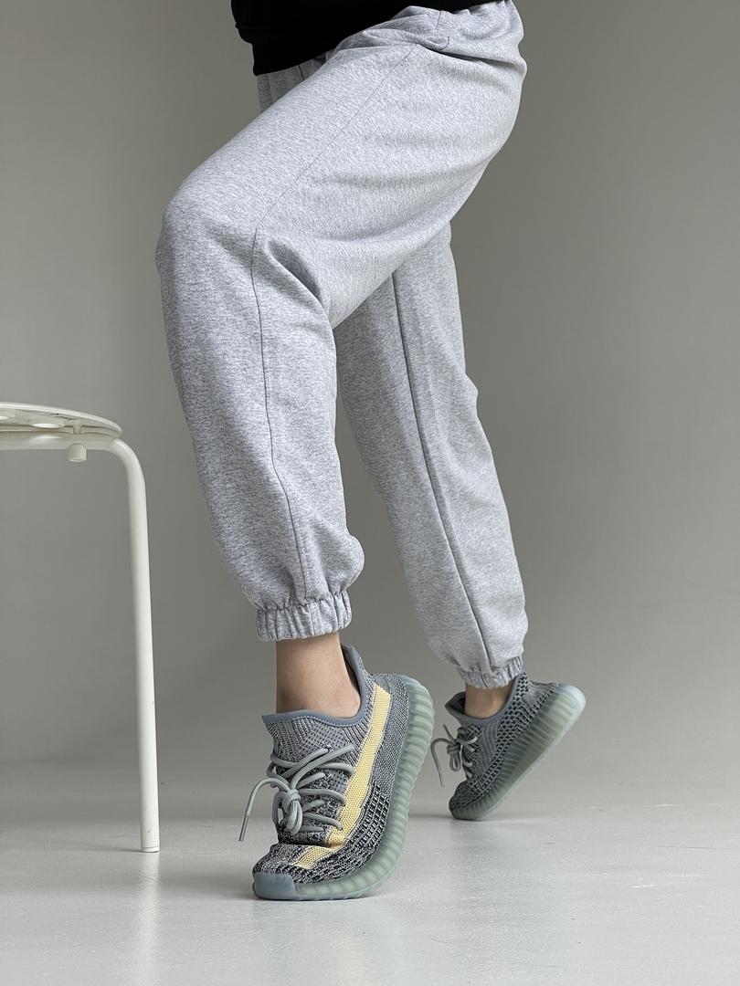 Adidas Yeezy Boost 350 V2 Ash Blue