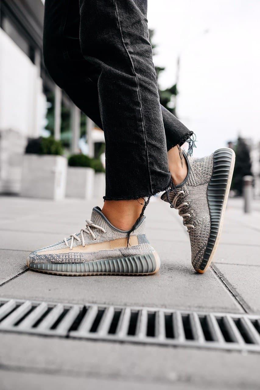Adidas Yeezy Boost 350 V2 ISRAFIL 2