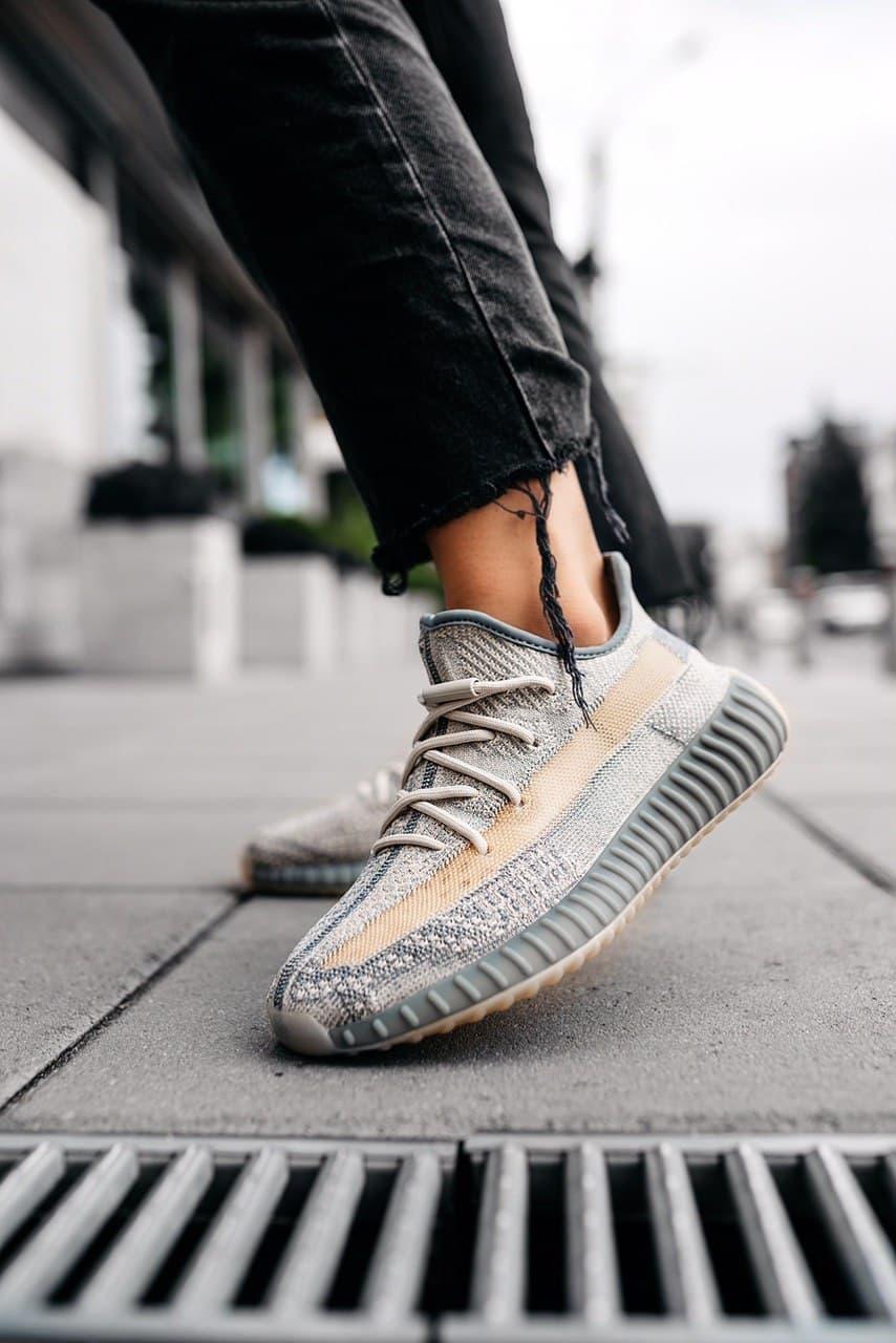 Adidas Yeezy Boost 350 V2 ISRAFIL 2