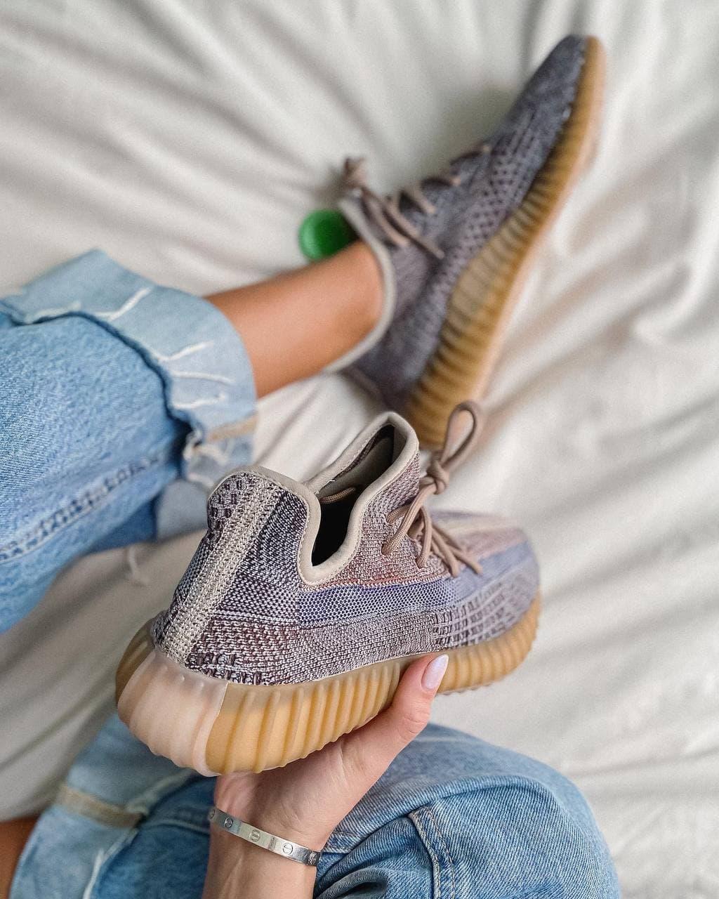 Adidas Yeezy Boost 350 V2 Fade