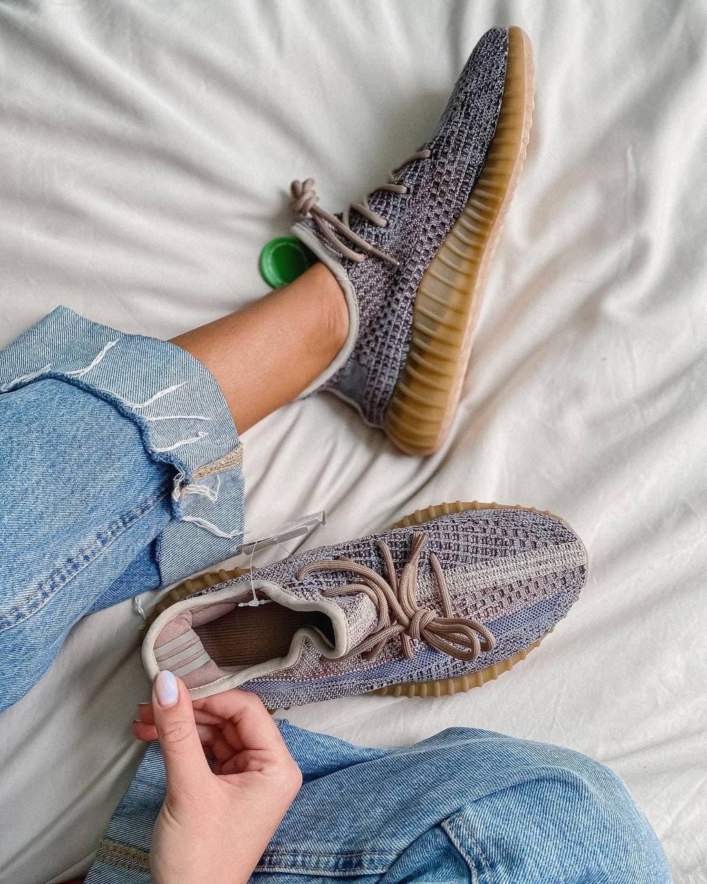 Adidas Yeezy Boost 350 V2 Fade