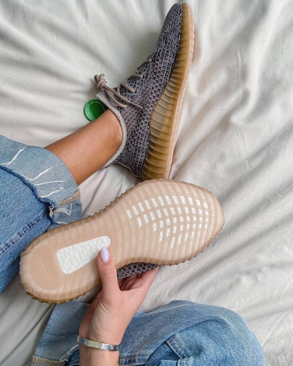 Adidas Yeezy Boost 350 V2 Fade