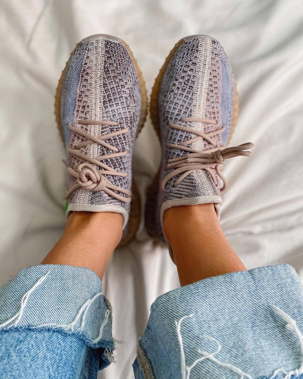 Adidas Yeezy Boost 350 V2 Fade