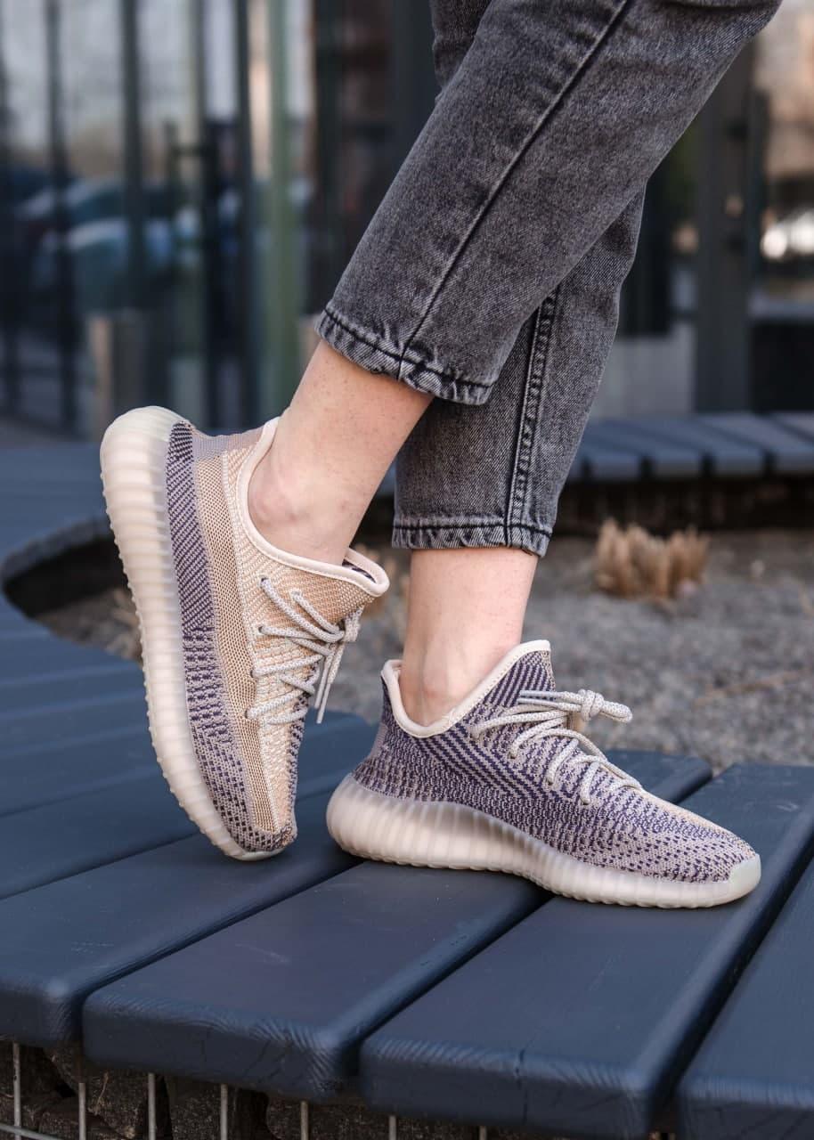 Adidas Yeezy 350 V2 Ash Pear (Реф. шнурки)