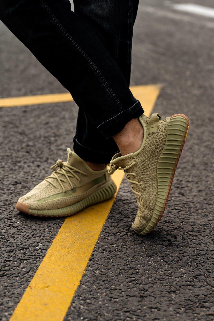 Adidas Yeezy Boost 350 V2 Sulfur