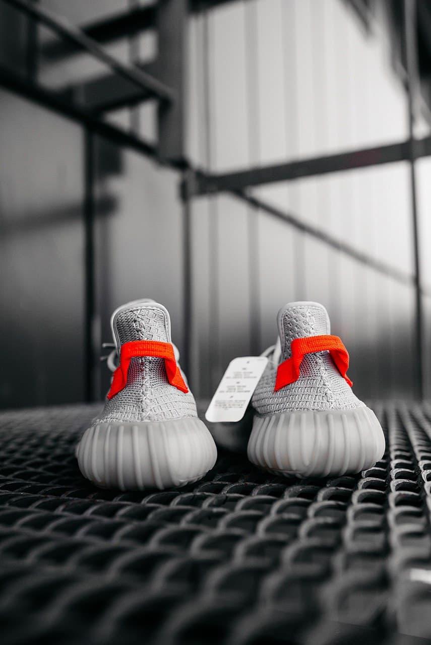 Adidas Yeezy Boost 350 V2 Tail Light