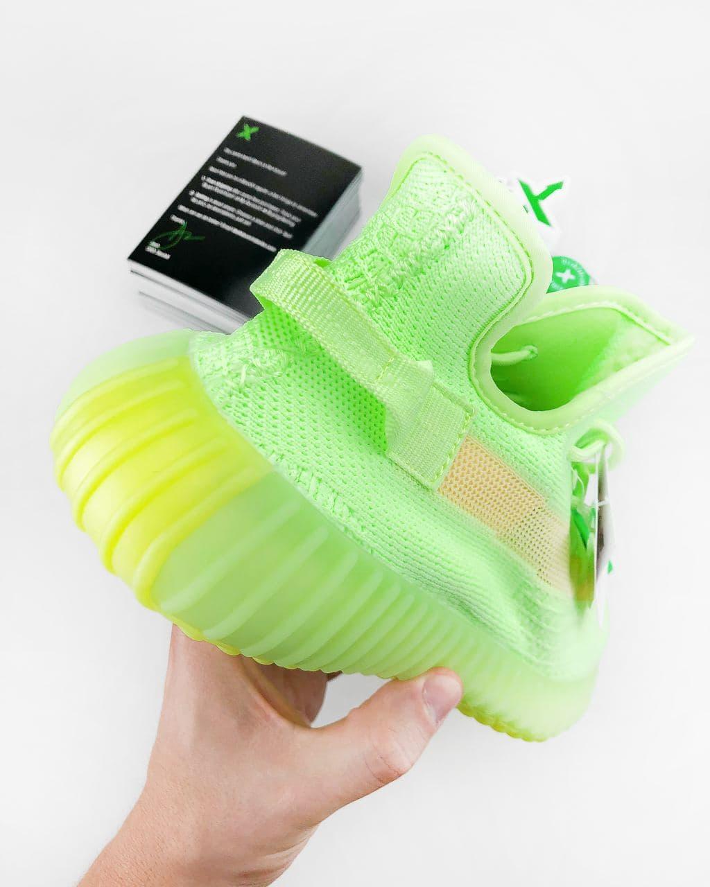 Adidas Yeezy boost 350 V2 Glow In The Dark