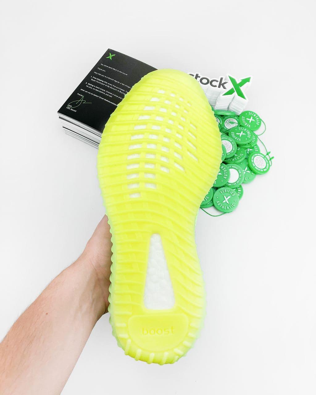 Adidas Yeezy boost 350 V2 Glow In The Dark
