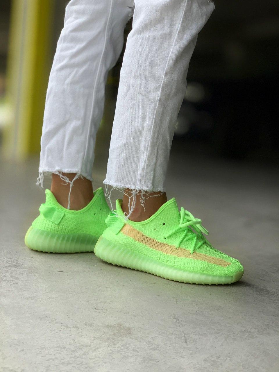 Adidas Yeezy boost 350 V2 Glow In The Dark