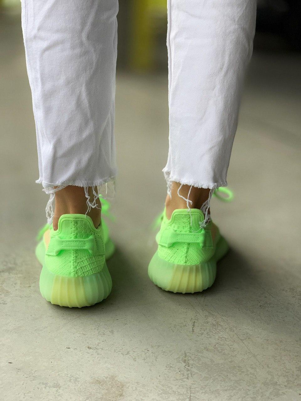 Adidas Yeezy boost 350 V2 Glow In The Dark