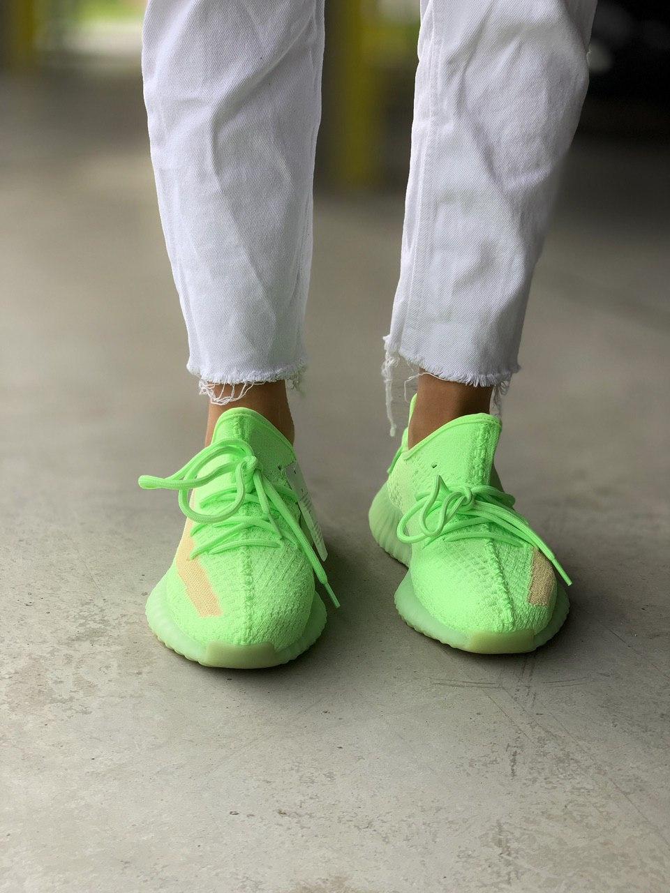 Adidas Yeezy boost 350 V2 Glow In The Dark