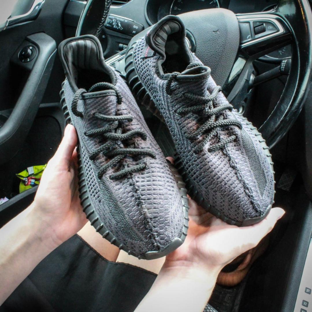Adidas Yeezy Boost 350 Black