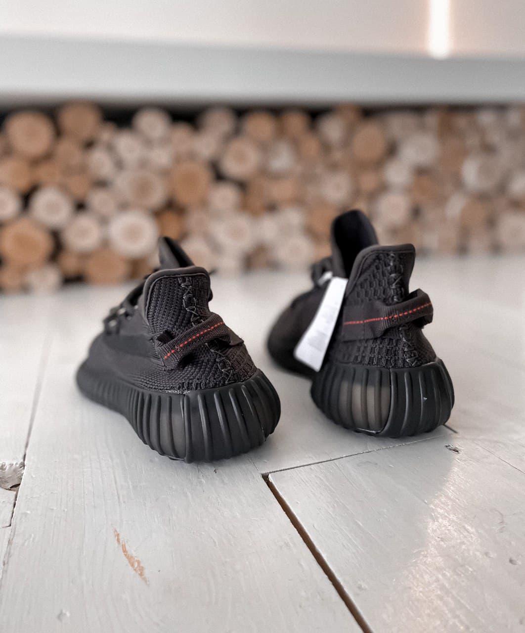 Adidas Yeezy Boost 350 V2 Black (хРефлективные шнурки)