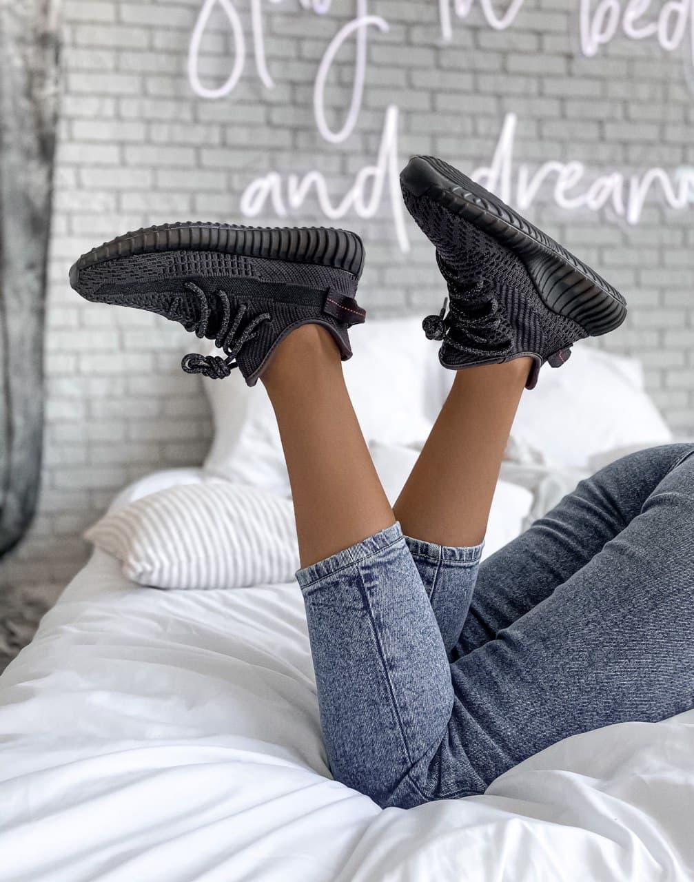 Adidas Yeezy Boost 350 V2 Black (хРефлективные шнурки)