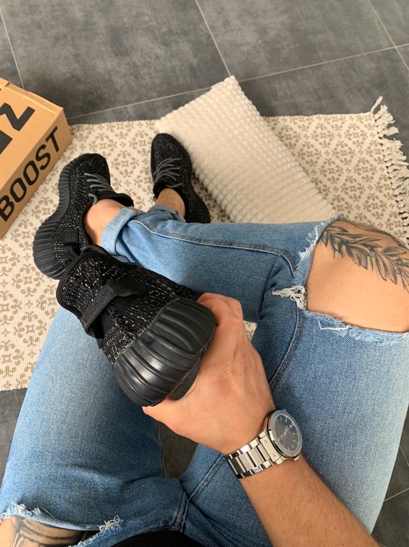 Adidas Yeezy Boost 350 V2 Black Static