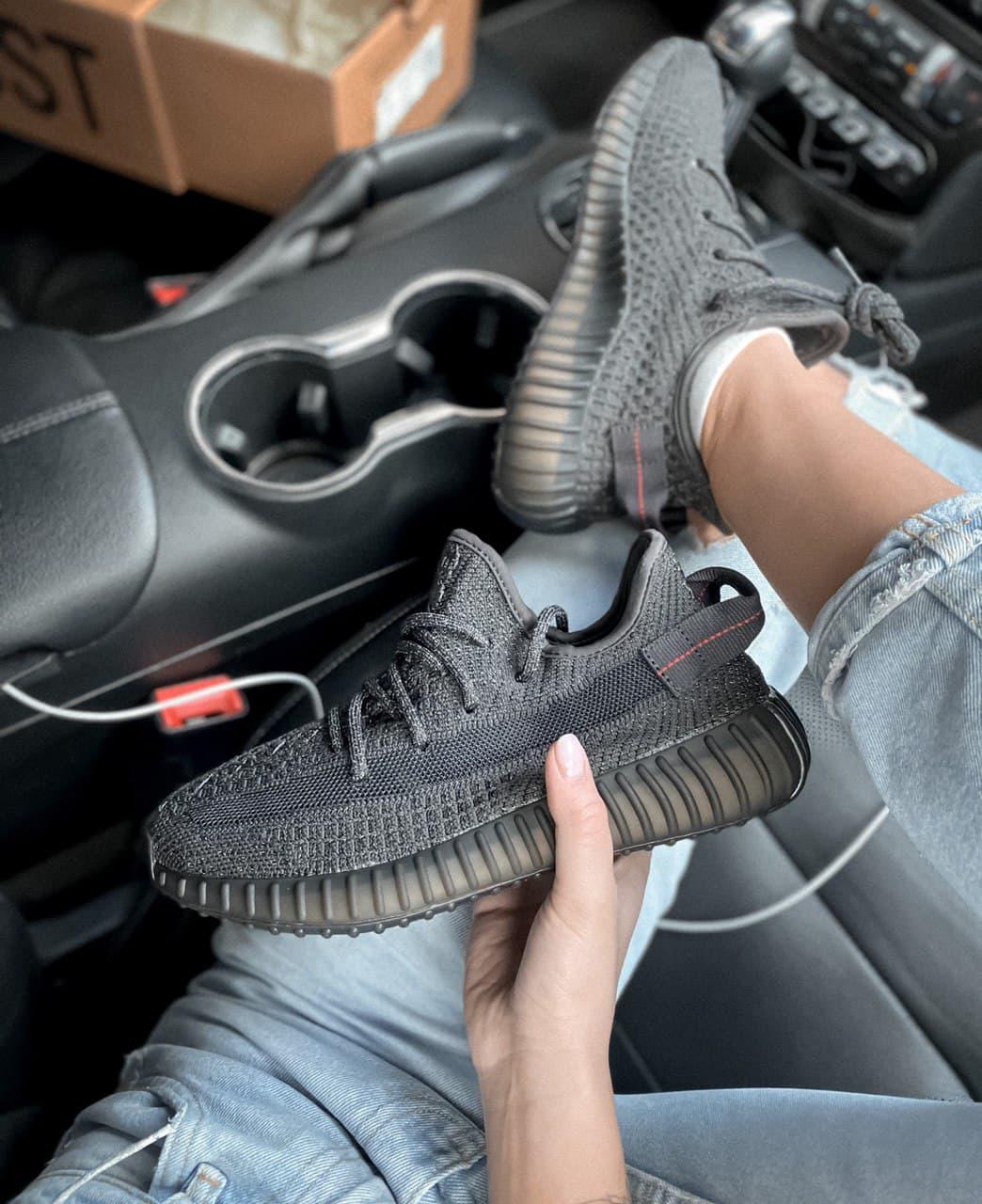Adidas Yeezy Boost 350 V2 Black Static (Повна рефлективність)