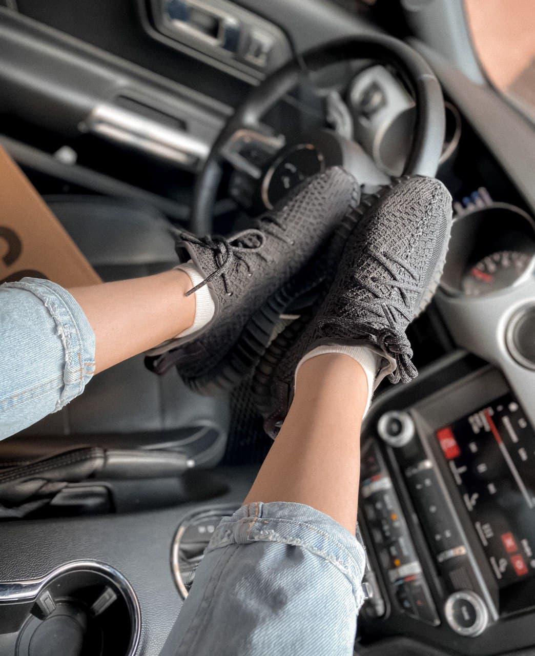 Adidas Yeezy Boost 350 V2 Black Static 2