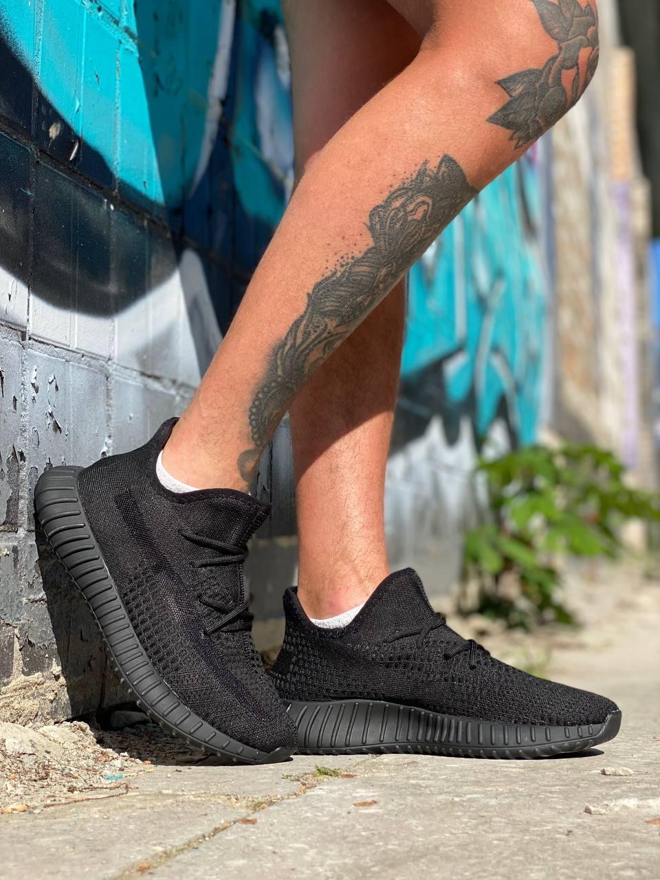 Adidas Yeezy Boost 350 V2 Black (No-Reflective)