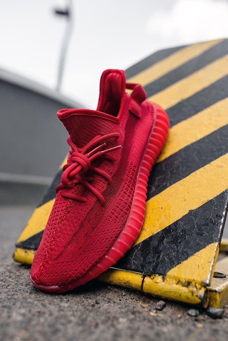 Adidas Yeezy Boost 350 V2 Red