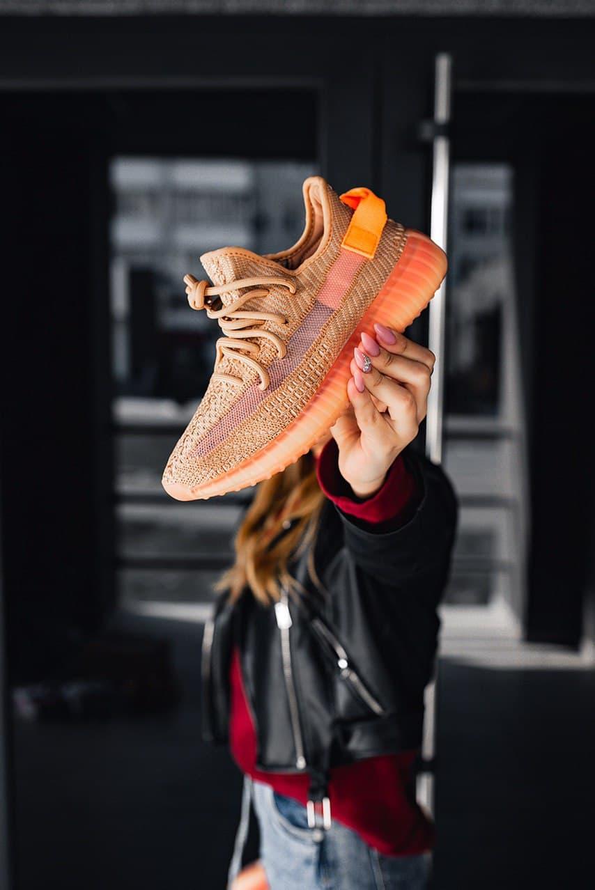 Adidas Yeezy Boost 350 V2 Clay