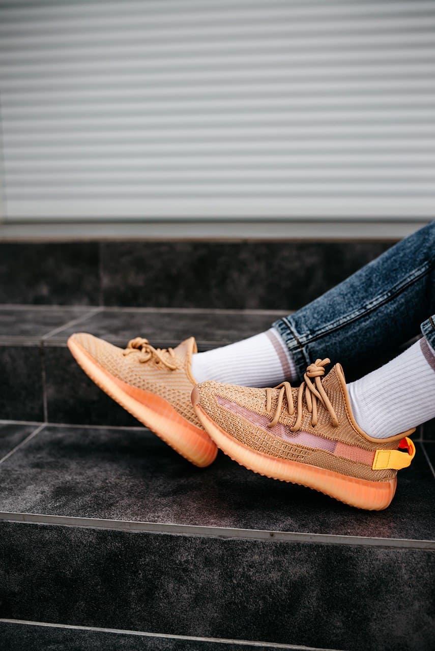 Adidas Yeezy Boost 350 V2 Clay