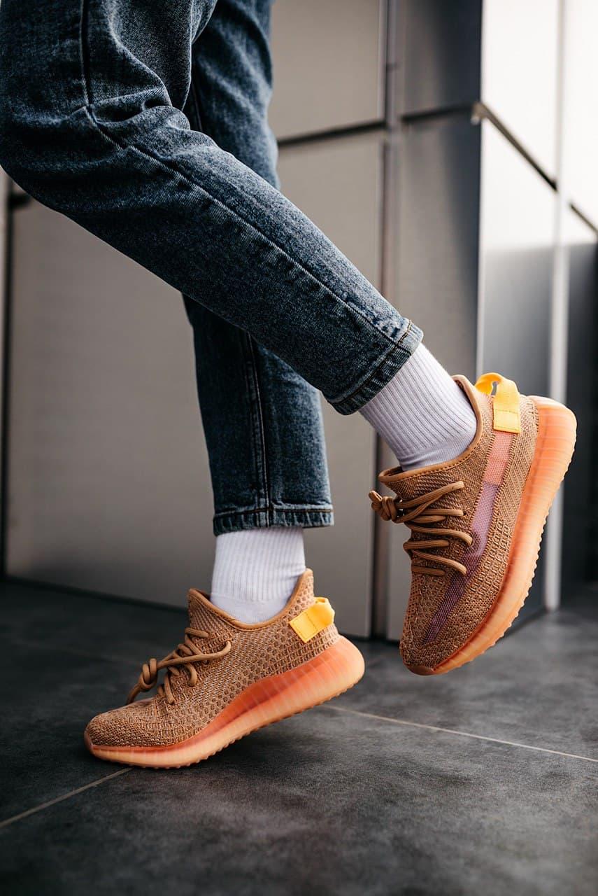 Adidas Yeezy Boost 350 V2 Clay