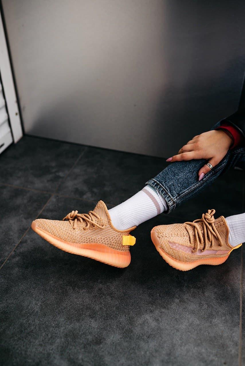 Adidas Yeezy Boost 350 V2 Clay