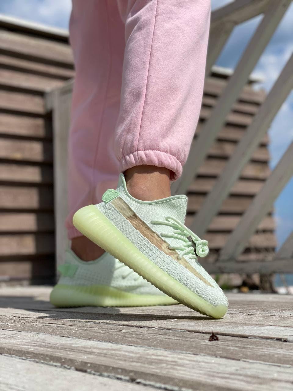 Adidas Yeezy Boost 350 V2 Light Green