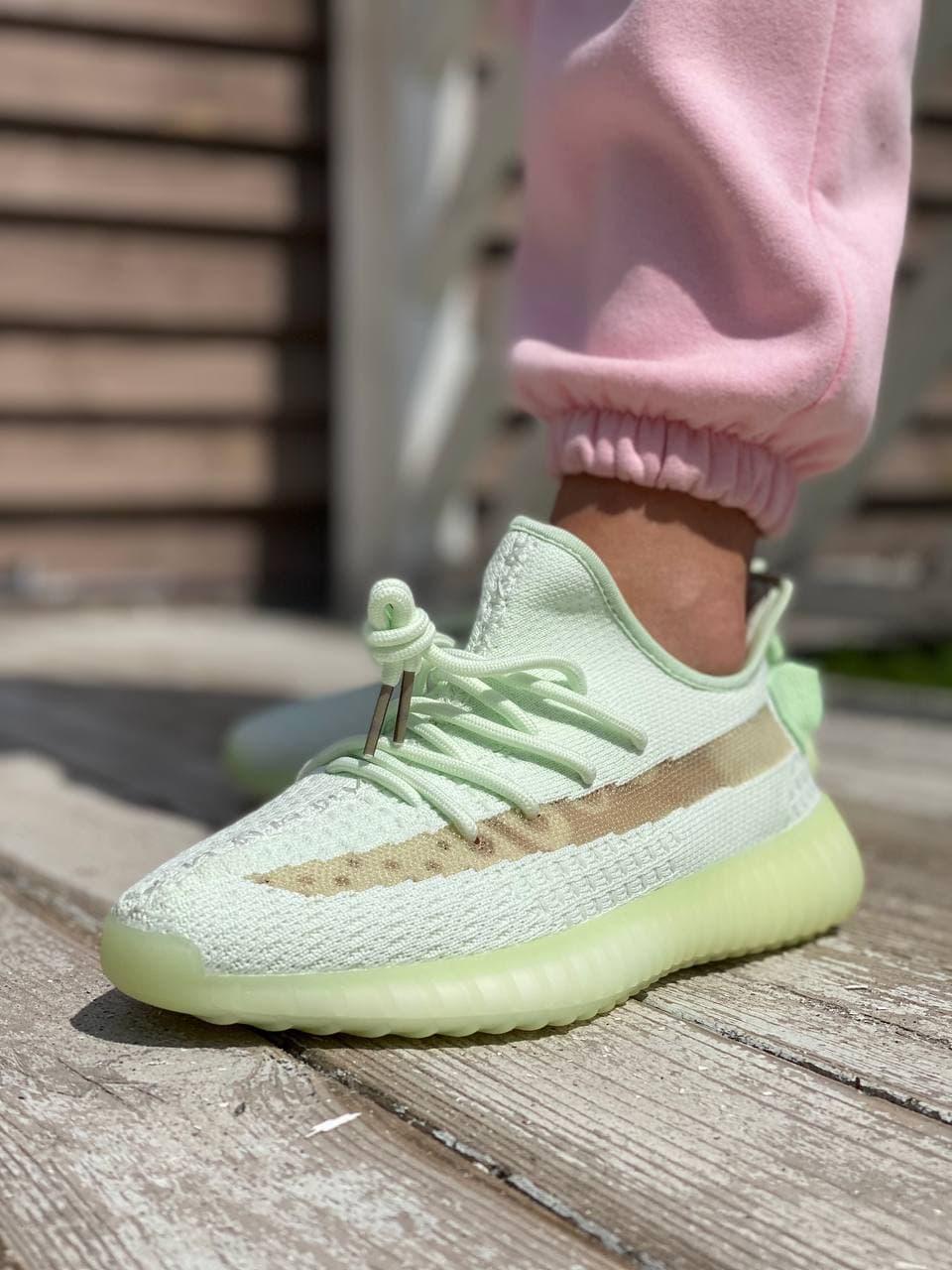 Adidas Yeezy Boost 350 V2 Light Green