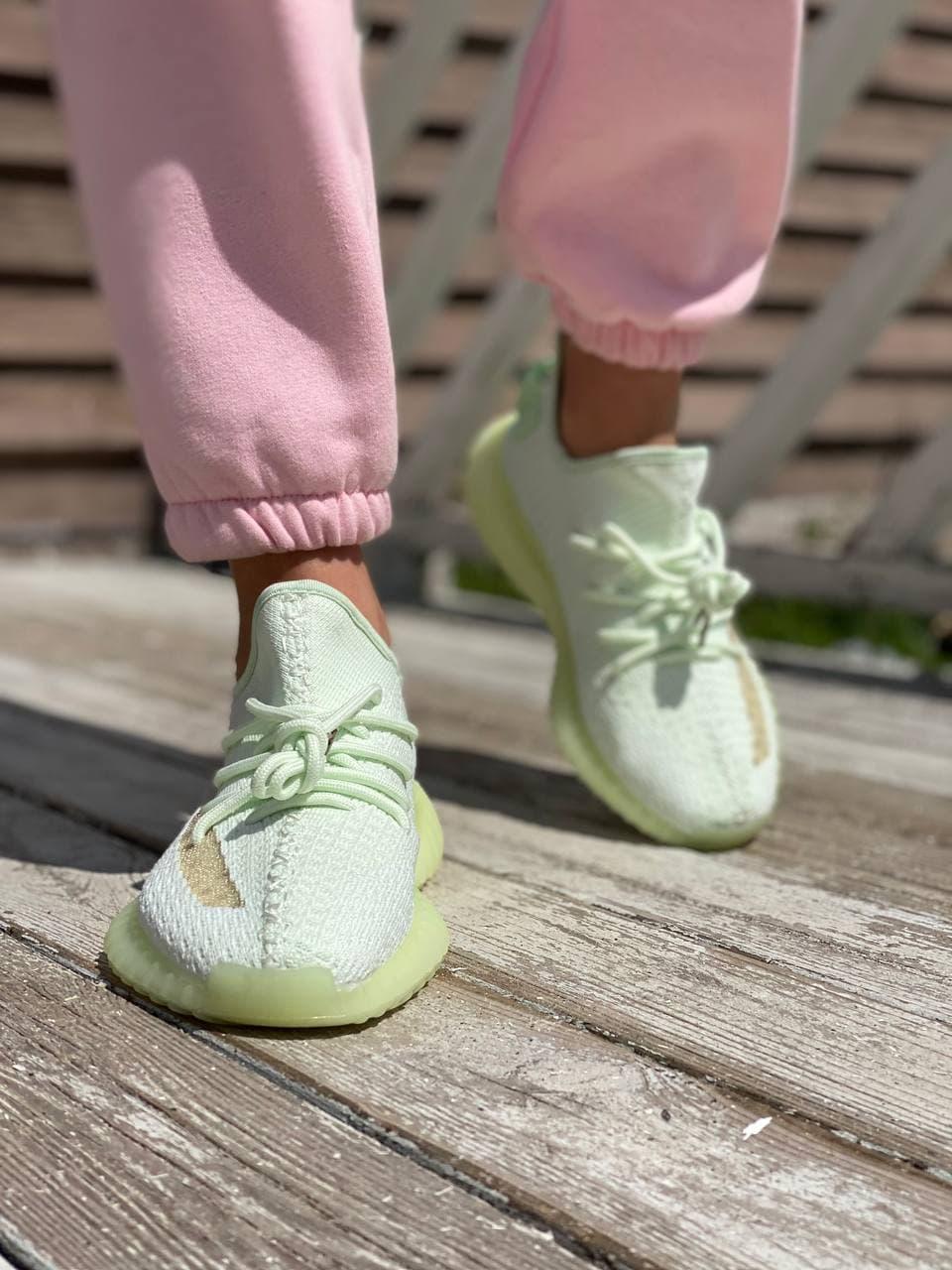 Adidas Yeezy Boost 350 V2 Light Green