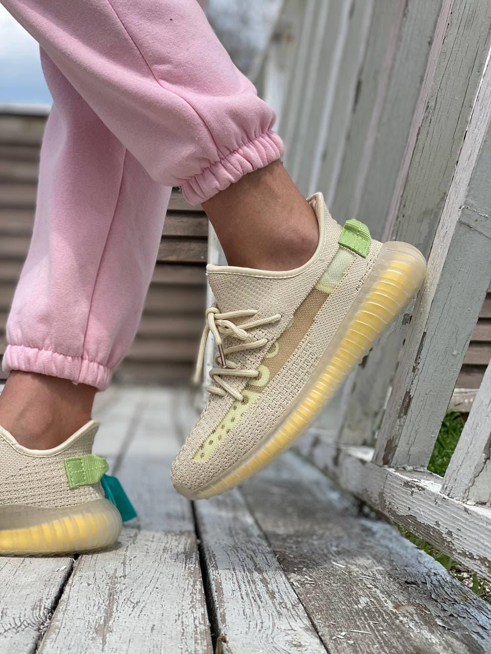 Adidas Yeezy Boost 350 V2 Flax