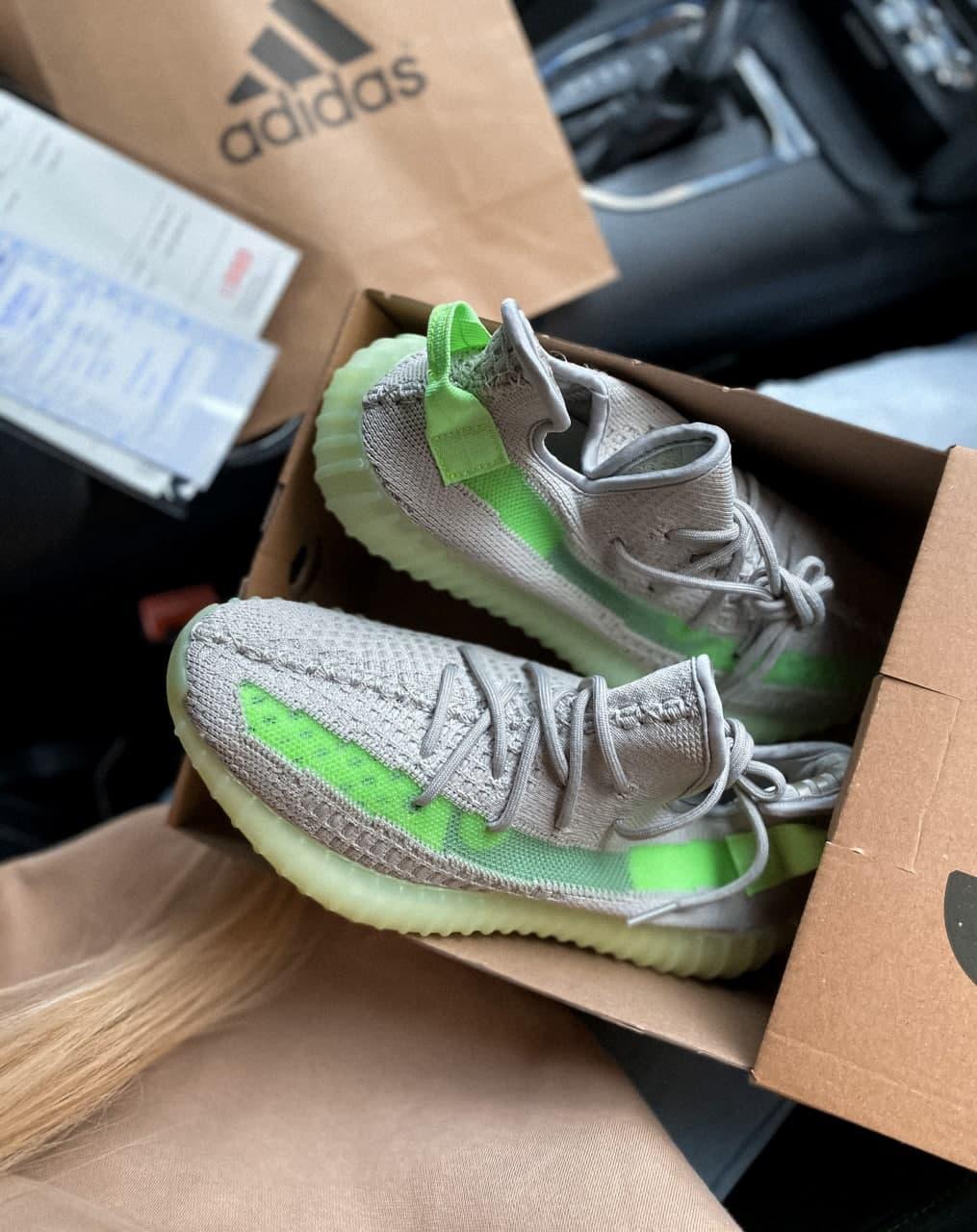 Adidas Yeezy Boost 350 V2 Grey Green 2