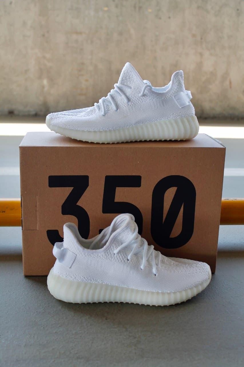 Adidas Yeezy Boost 350 V2 Triple White Crem Sole
